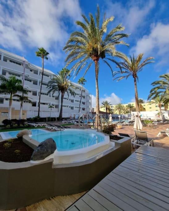 Sea Views Playa Del Ingles Beach Lovers 2 San Bartolomé Exterior photo