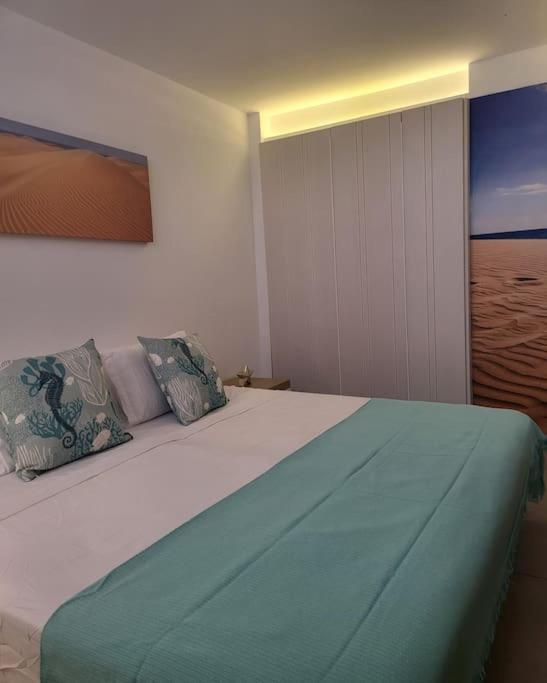 Sea Views Playa Del Ingles Beach Lovers 2 San Bartolomé Exterior photo